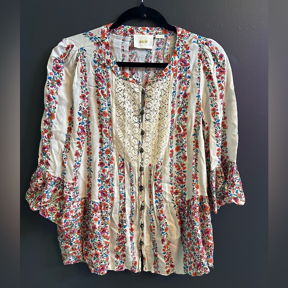 Anthropologie | Maeve Floral Peasant Top | Bell Sleeves | Button | Lace | Size 4